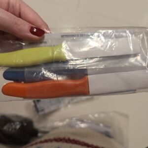 Pampered Chef kitchen paring knife set of 3. Brand new!